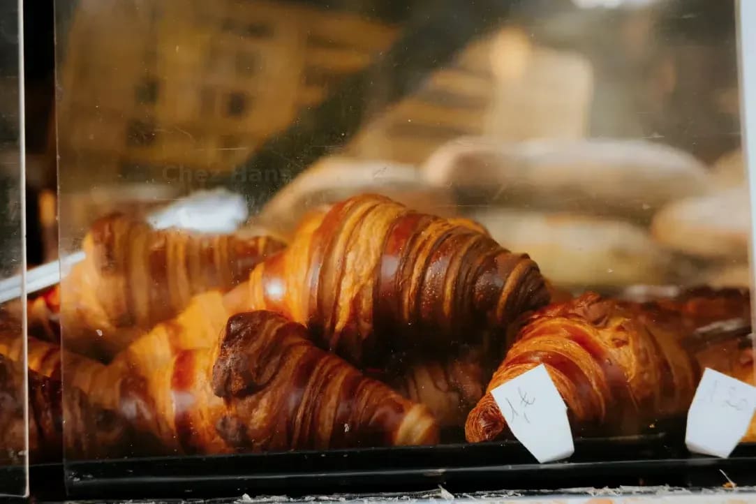 Pourquoi choisir des viennoiseries fraîches pour bien commencer la journée